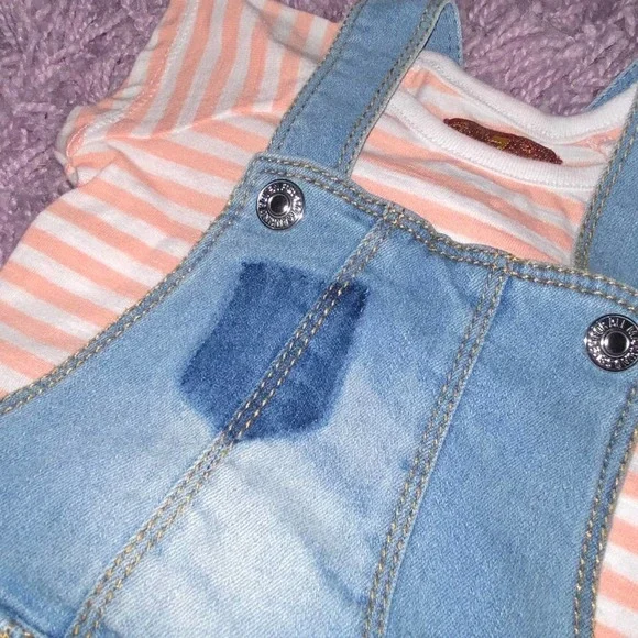 12m Seven for All Mankind Baby Girls Denim Overall Peach Stripe Shirt Outfit Set - Picture 6 of 11
